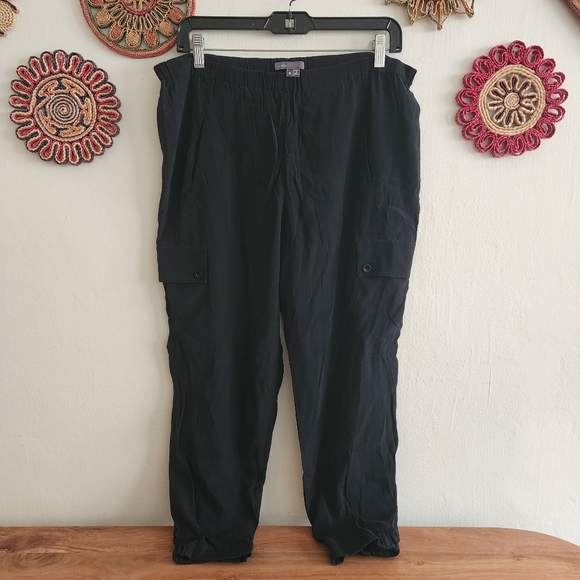 Vince Silk Cargo Jogger Pants - Picture 2 of 9